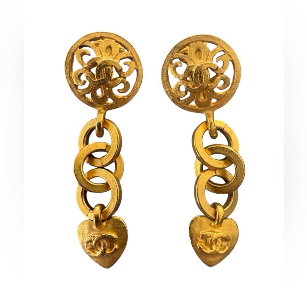 CHANEL 1995 Heart Dangle Clip Earrings - Picture 2 of 6